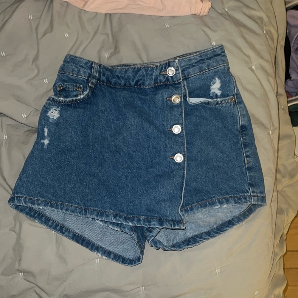 Zara Jean skort